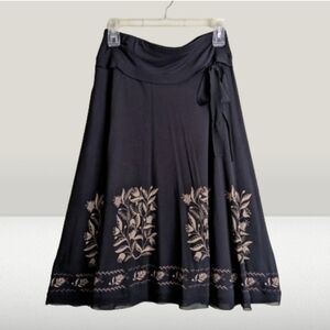 Loft Skirt Black Slinky Stretchy Elastic Waist Pull-up Beige Floral Print